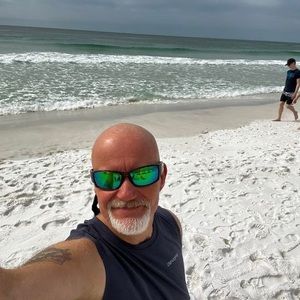 Meet your Posher, Bill